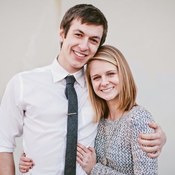 Meet your Posher, Kari - Picture 1 of 1